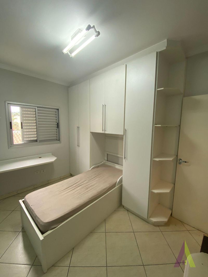 Apartamento Semi  Mobiliado no Centro de São Roque!