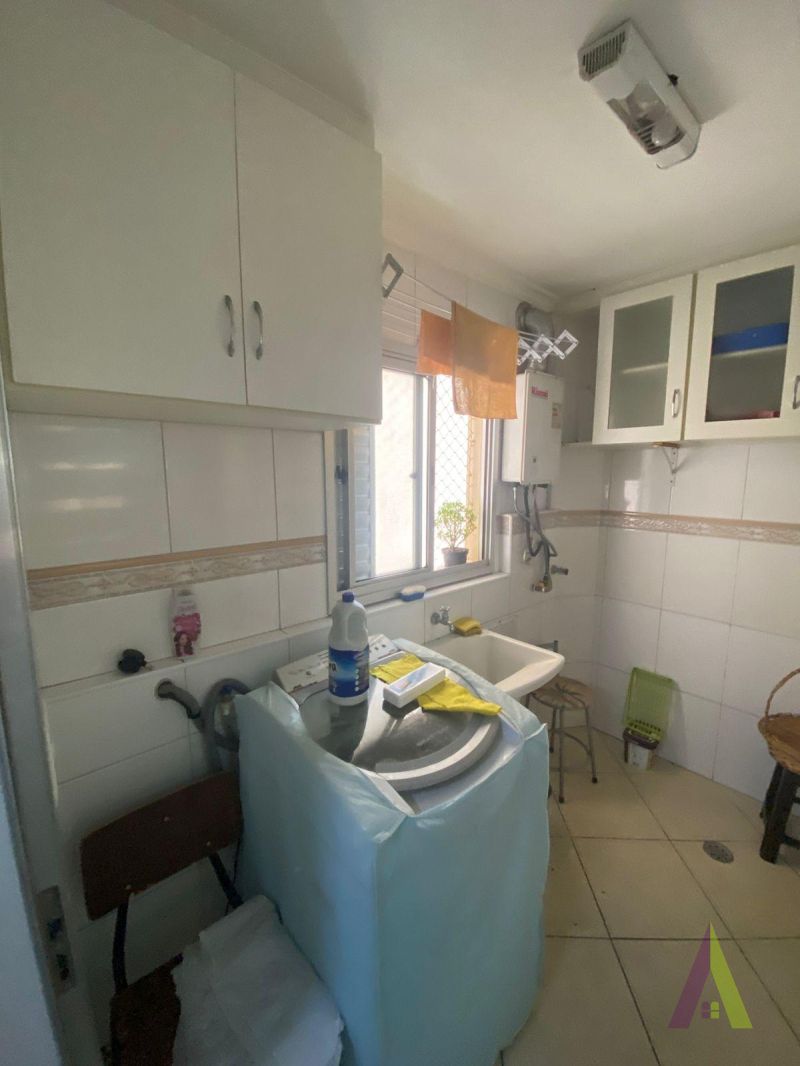 Apartamento Semi  Mobiliado no Centro de São Roque!