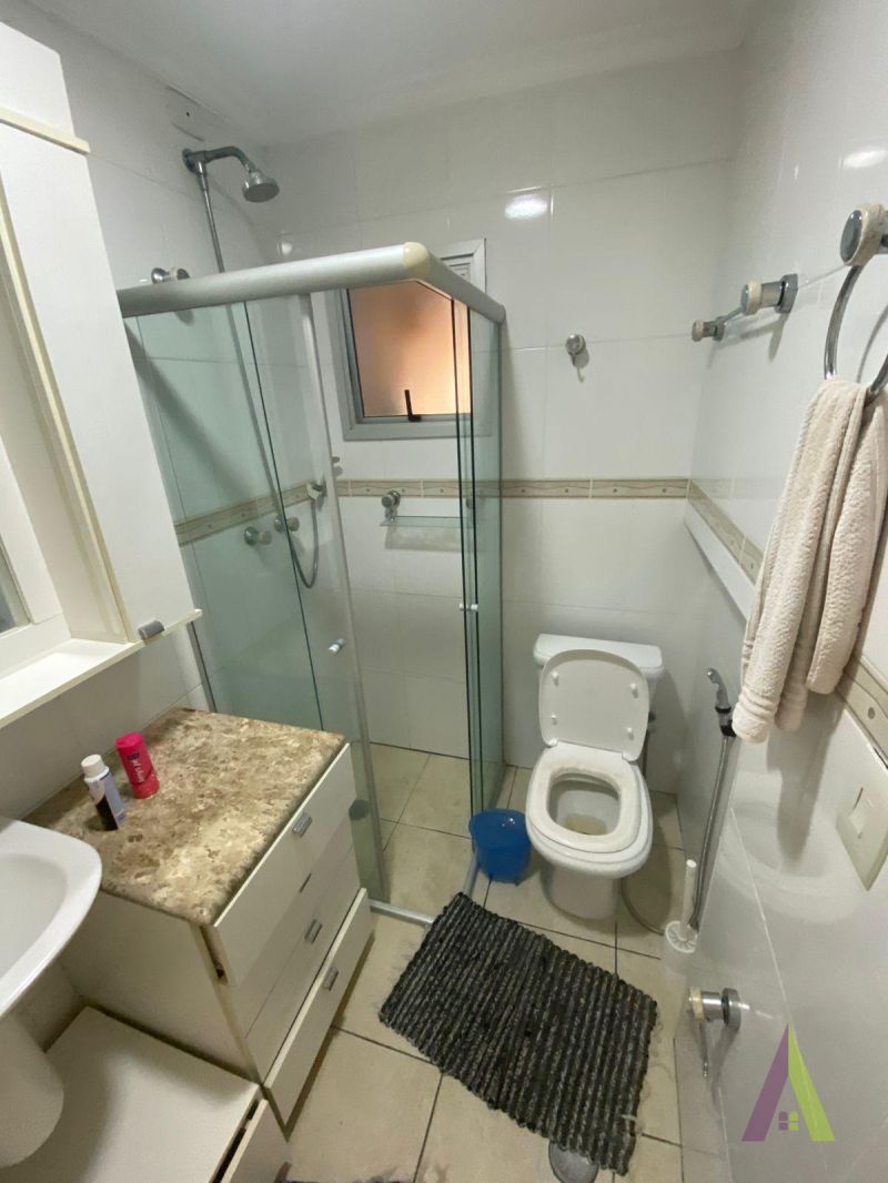 Apartamento Semi  Mobiliado no Centro de São Roque!