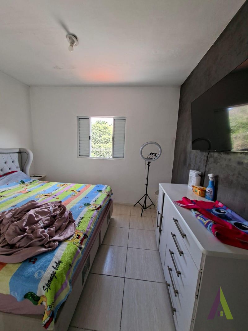 Casa Térrea em Bairro Tradicional de São Roque!