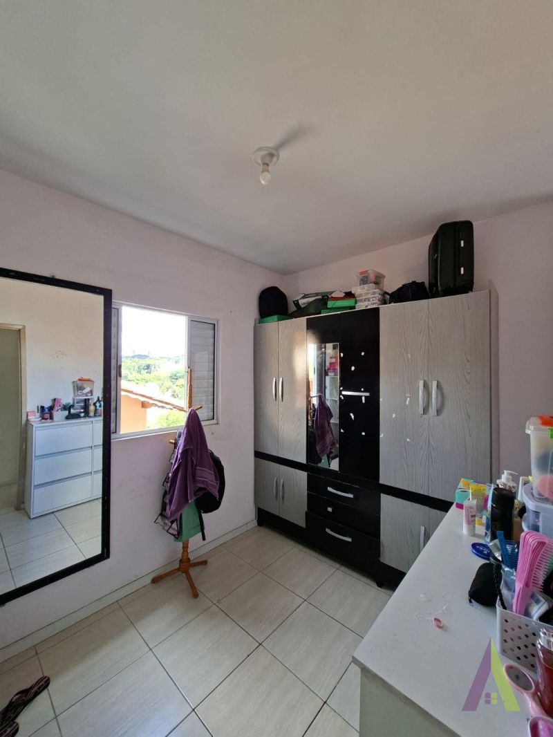 Casa Térrea em Bairro Tradicional de São Roque!