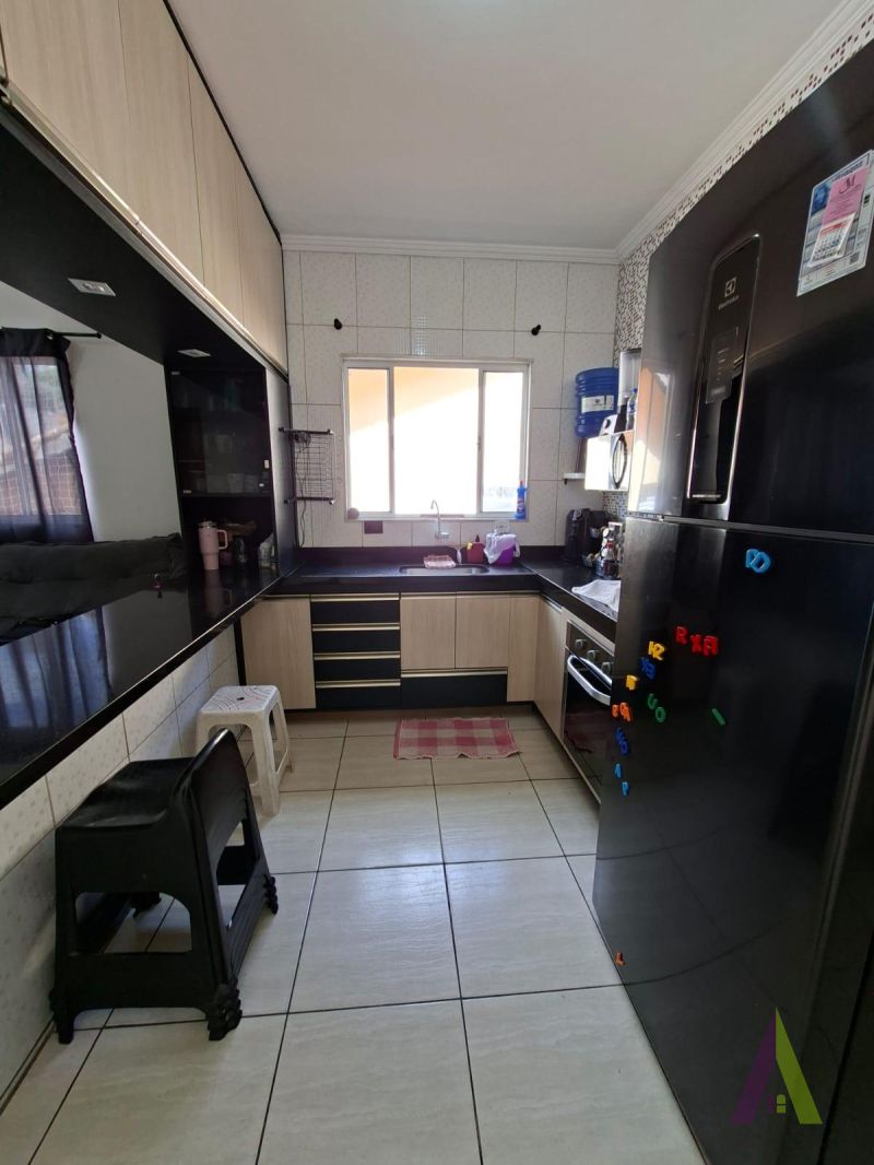 Casa Térrea em Bairro Tradicional de São Roque!