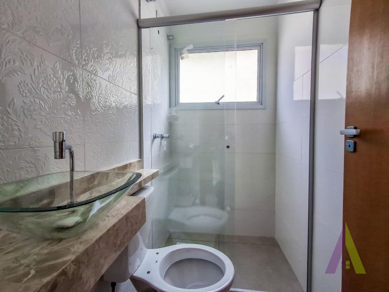 Apartamento com Varanda em Bairro Tradicional de São Roque!
