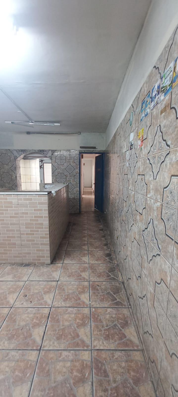 Casa Térrea no Centro de São Roque!