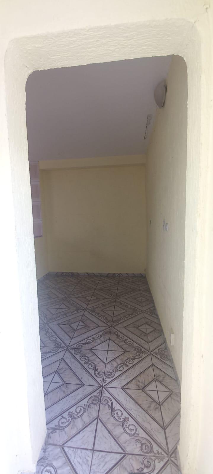 Casa Térrea no Centro de São Roque!