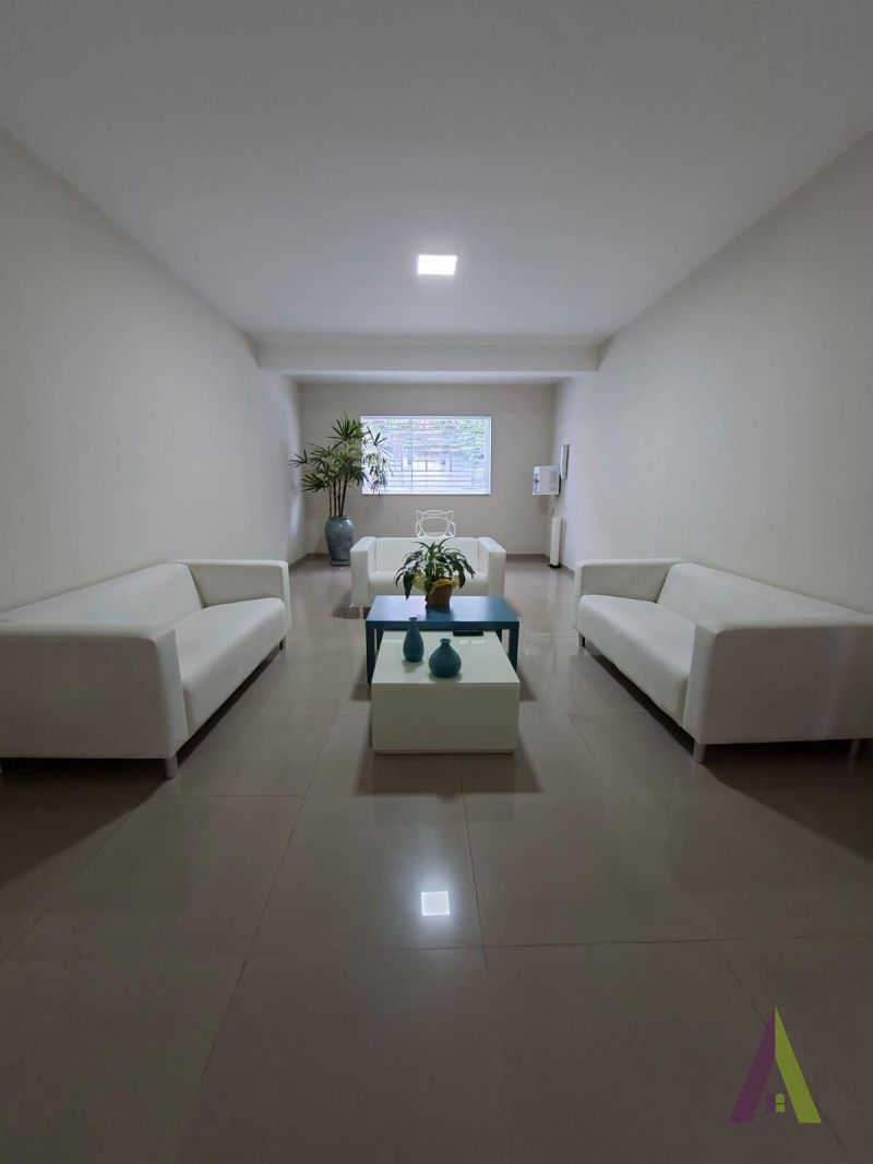 Sala Comercial para Locação Próxima ao Centro de São Roque!