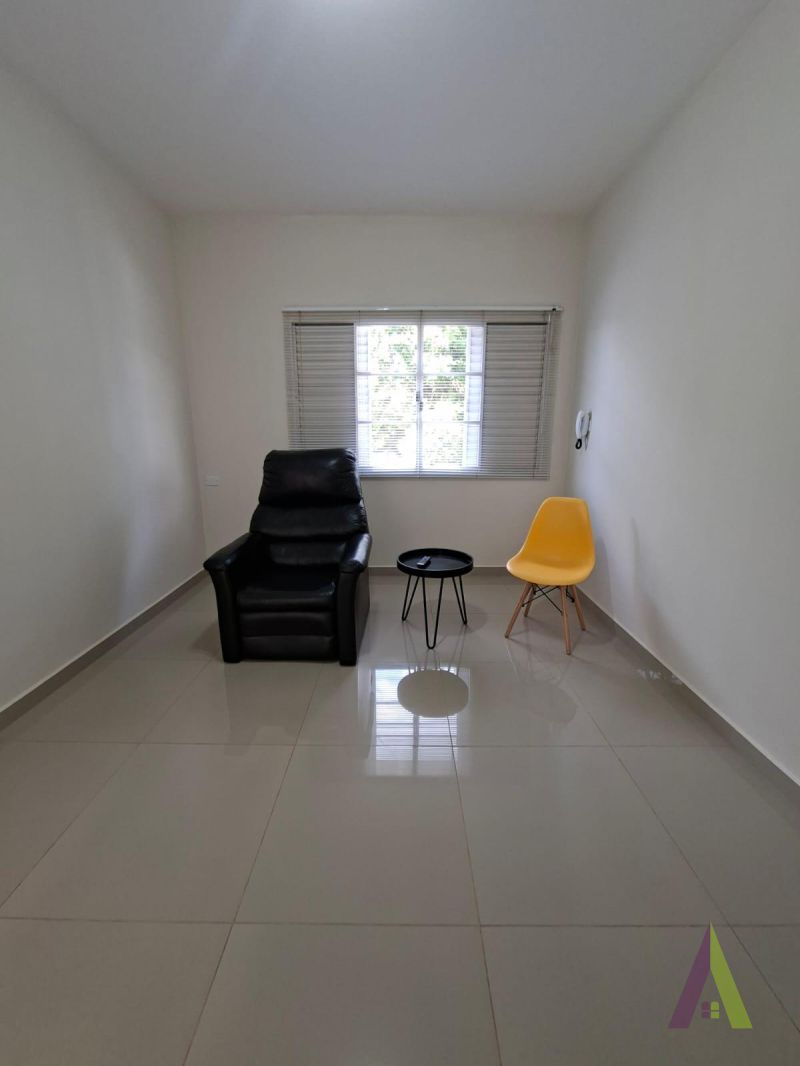 Sala Comercial para Locação Próxima ao Centro de São Roque!