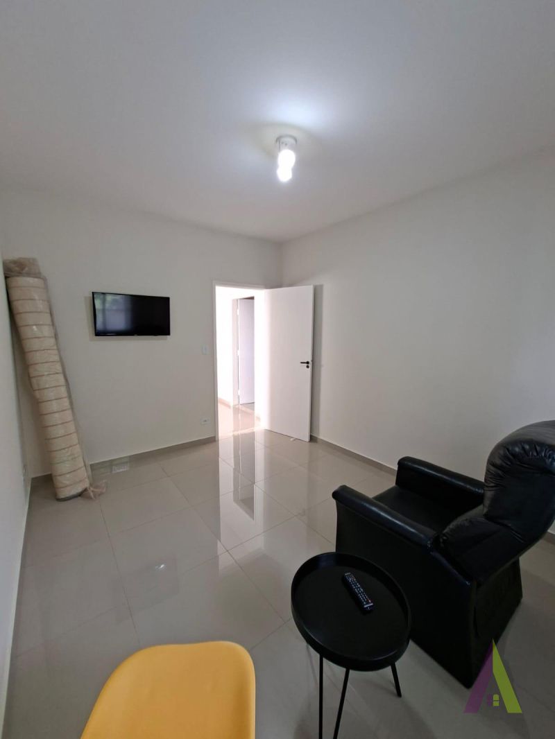 Sala Comercial para Locação Próxima ao Centro de São Roque!