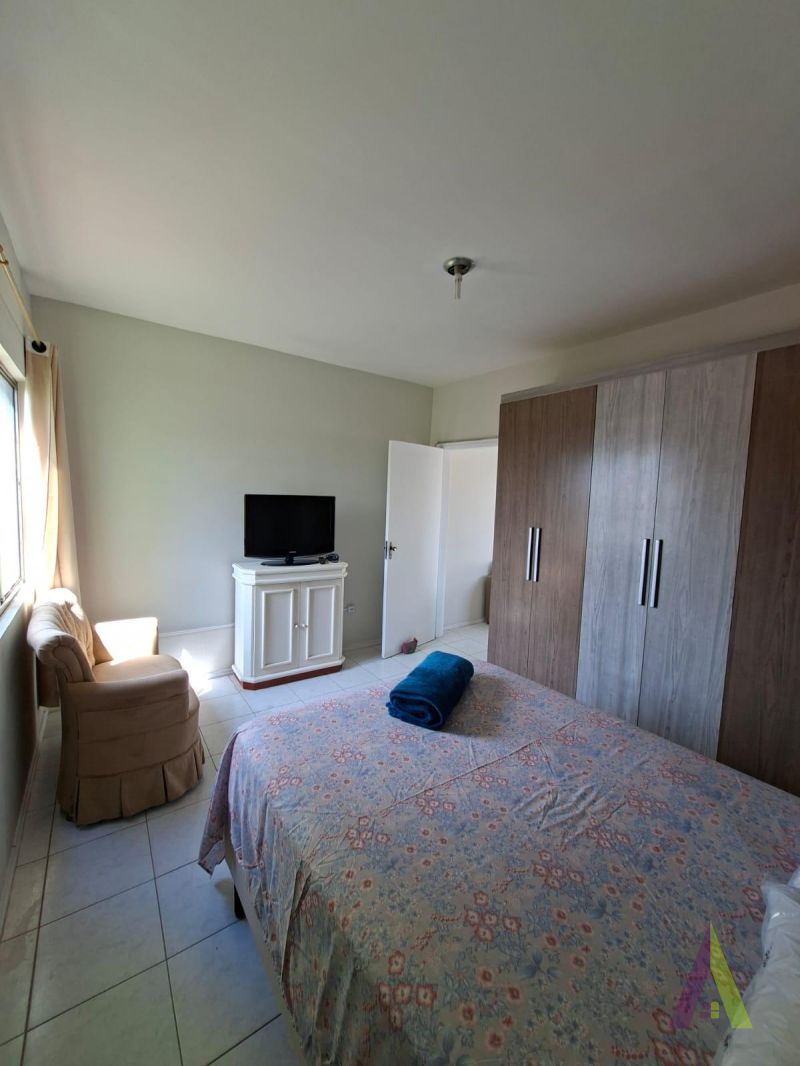 Oportunidade de Investimento Kitnet Próxima ao Centro de São Roque!