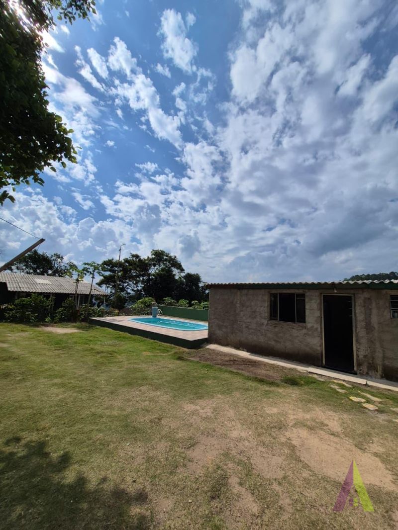 Chácara Próximo ao Centro de São Roque!