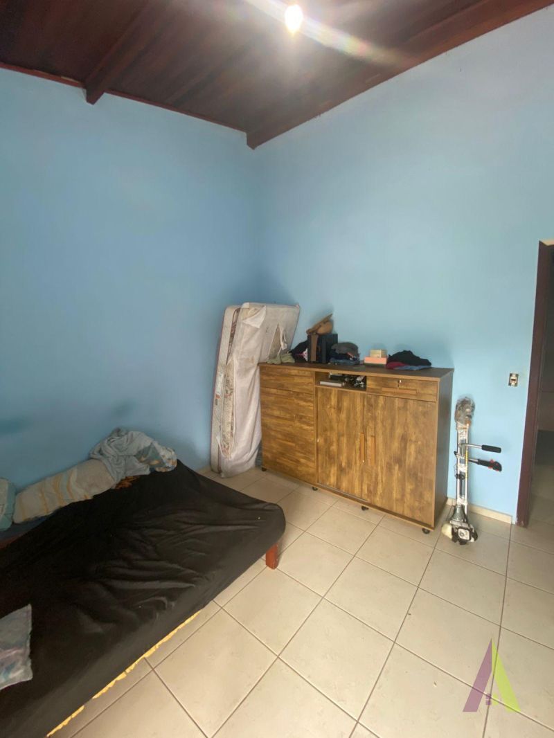 Sobrado Próximo ao Centro de São Roque! 