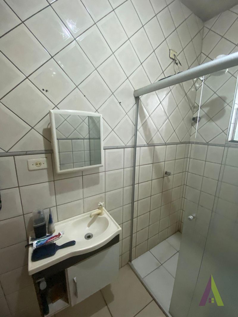 Sobrado Próximo ao Centro de São Roque! 