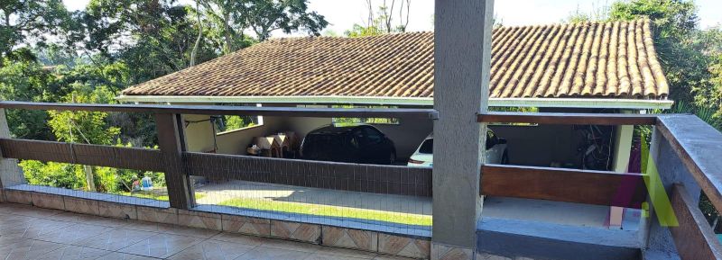 Chácara com Área de Lazer Completa em São Roque!