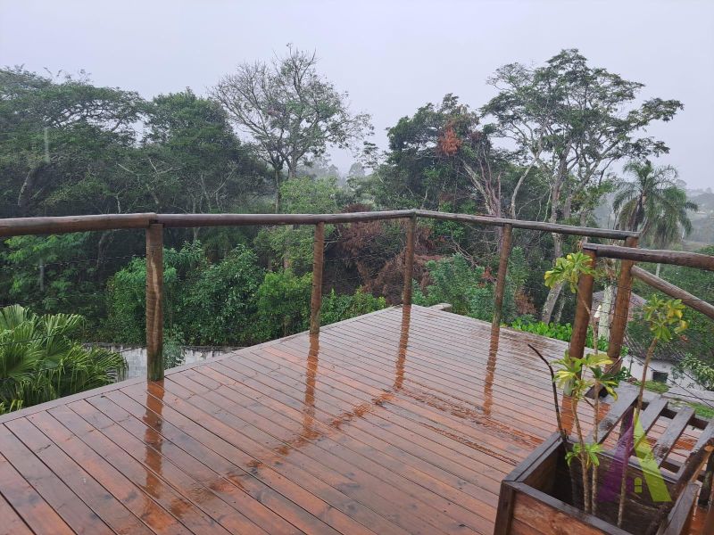 Chácara com Área de Lazer Completa em São Roque!