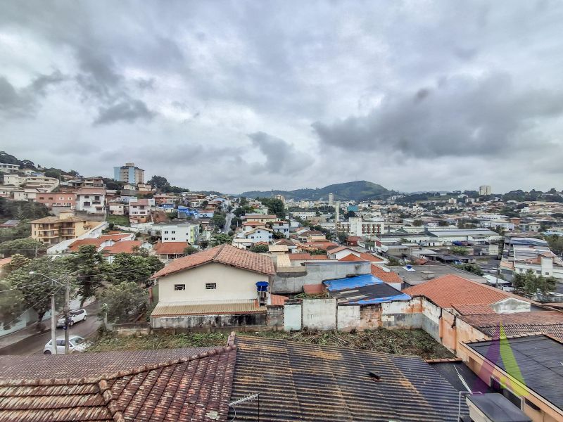 Apartamento Amplo no Centro da Cidade de São Roque!
