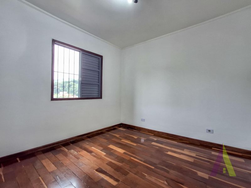 Apartamento Amplo no Centro da Cidade de São Roque!