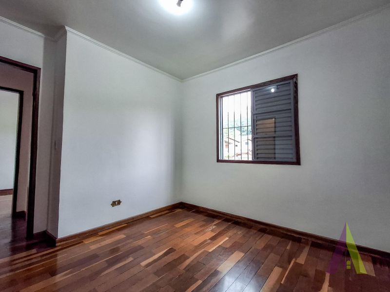 Apartamento Amplo no Centro da Cidade de São Roque!