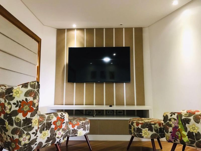 Mansão Magnifica em Condomínio em São Roque! 