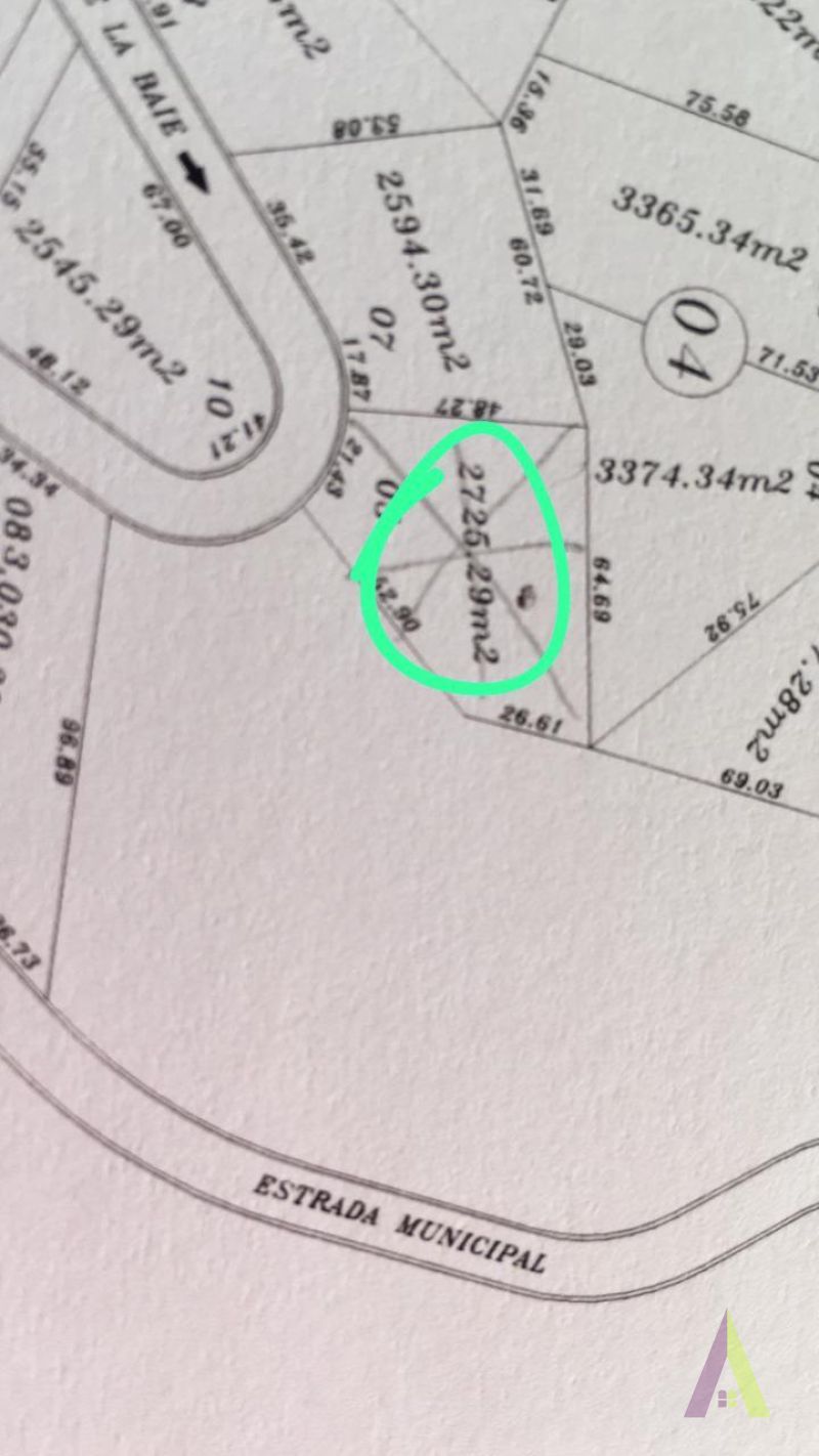 Terreno em Condomínio Fechado em São Roque!