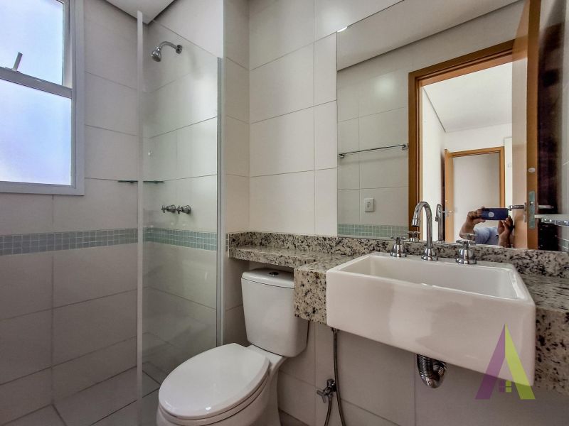 Apartamento com Elevador no Centro de São Roque!