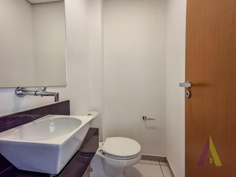 Apartamento com Elevador no Centro de São Roque!