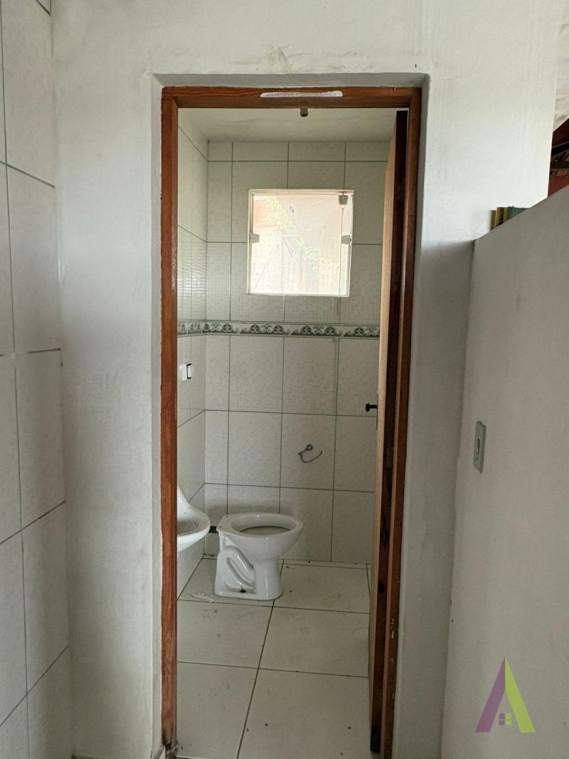 Sobrado com Salão Comercial em Mairinque!