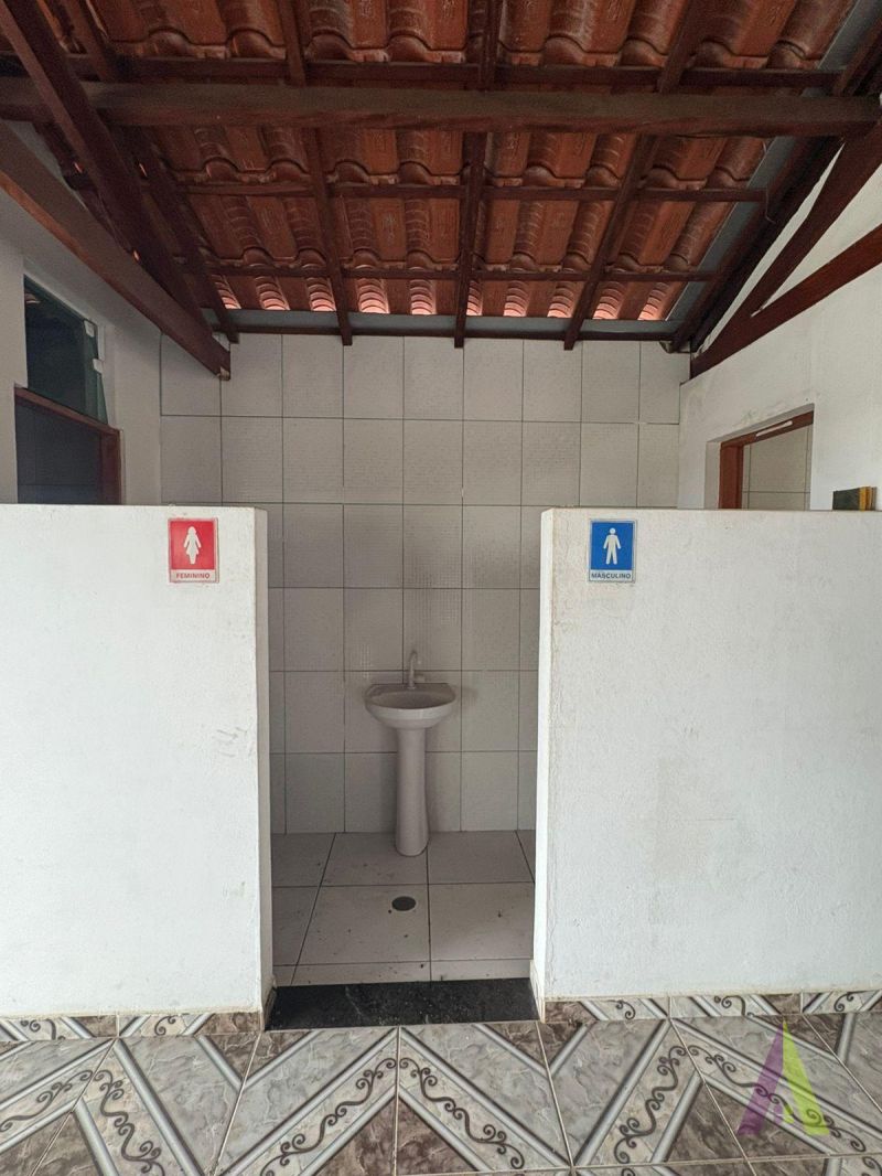 Sobrado com Salão Comercial em Mairinque!