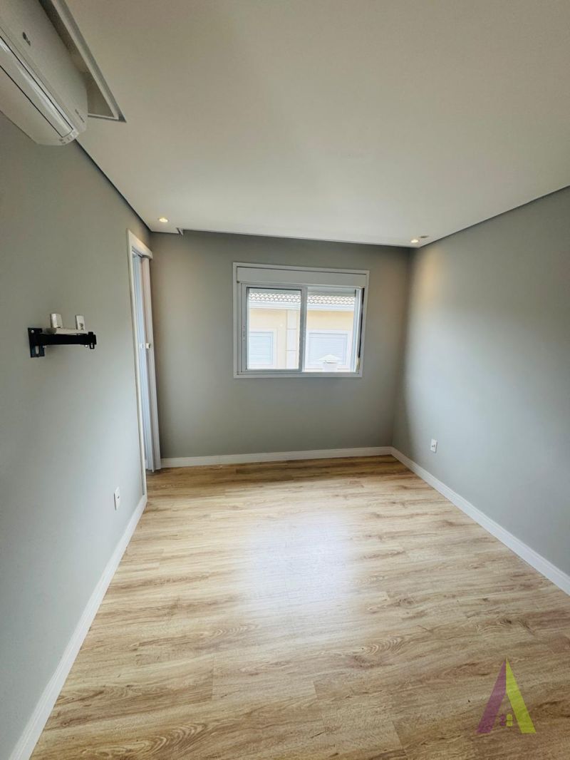 Sobrado em Condomínio Resort de São Roque!