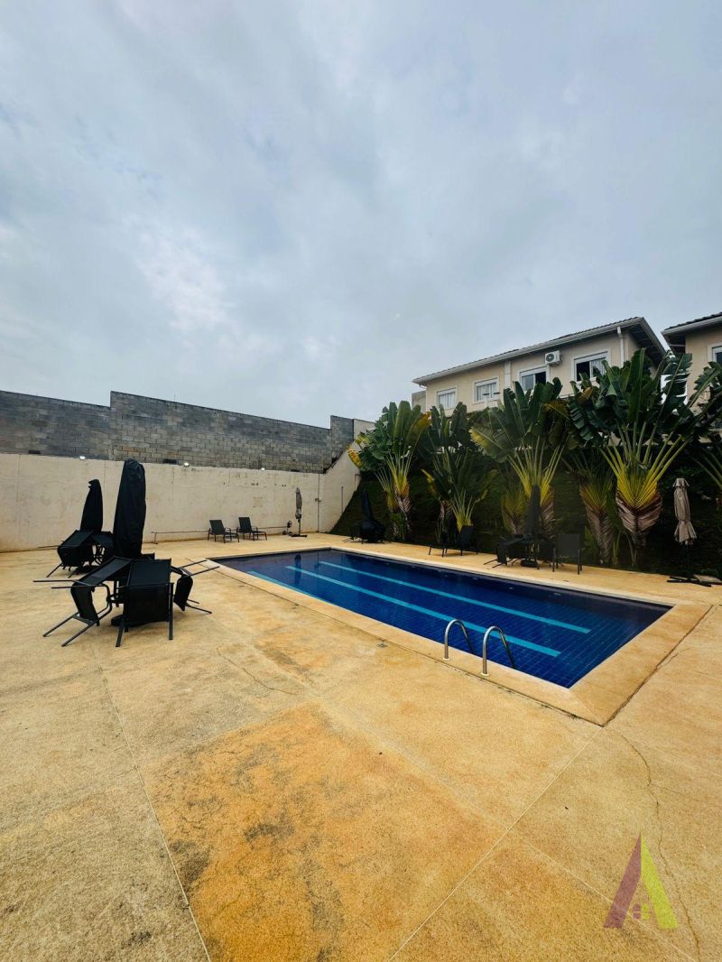 Sobrado em Condomínio Resort de São Roque!