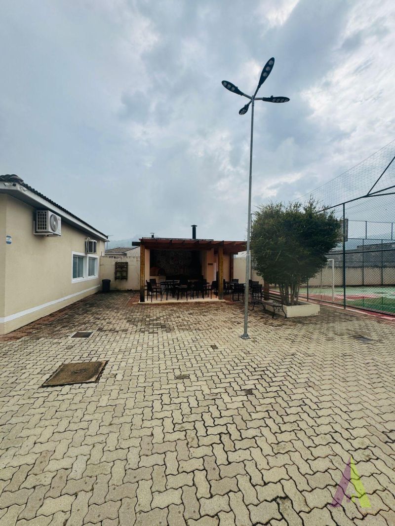 Sobrado em Condomínio Resort de São Roque!