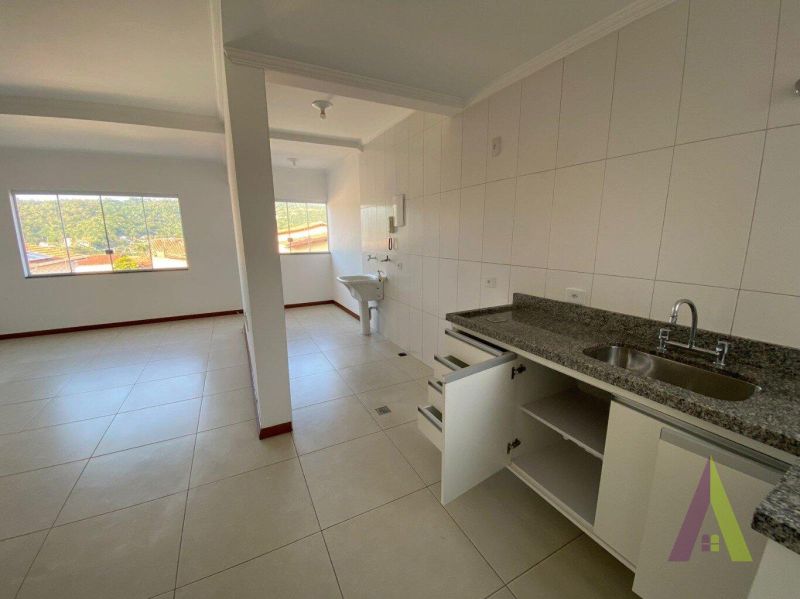 Apartamento em Bairro Tradicional de São Roque!