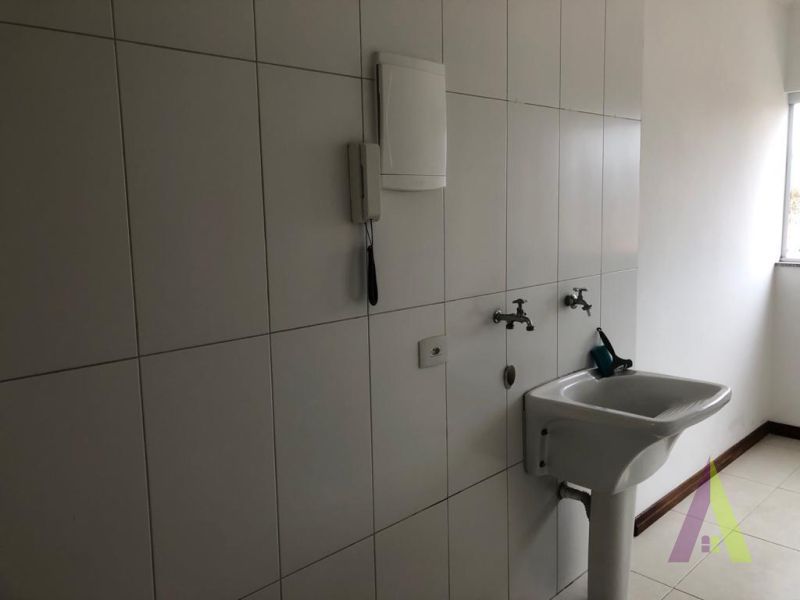 Apartamento em Bairro Tradicional de São Roque!