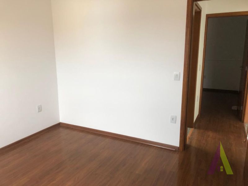 Apartamento em Bairro Tradicional de São Roque!