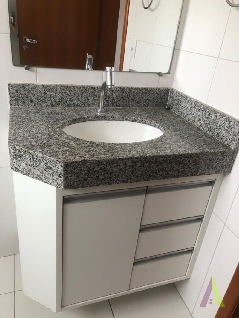 Apartamento em Bairro Tradicional de São Roque!