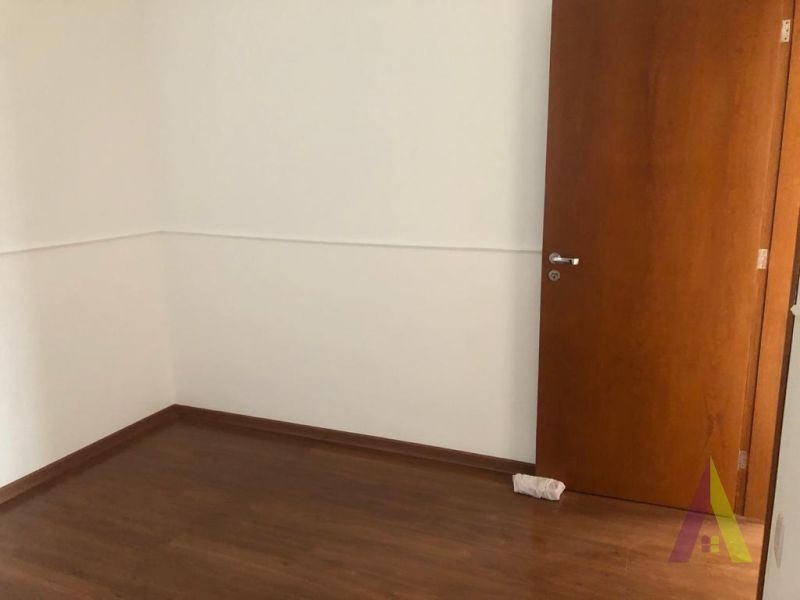 Apartamento em Bairro Tradicional de São Roque!