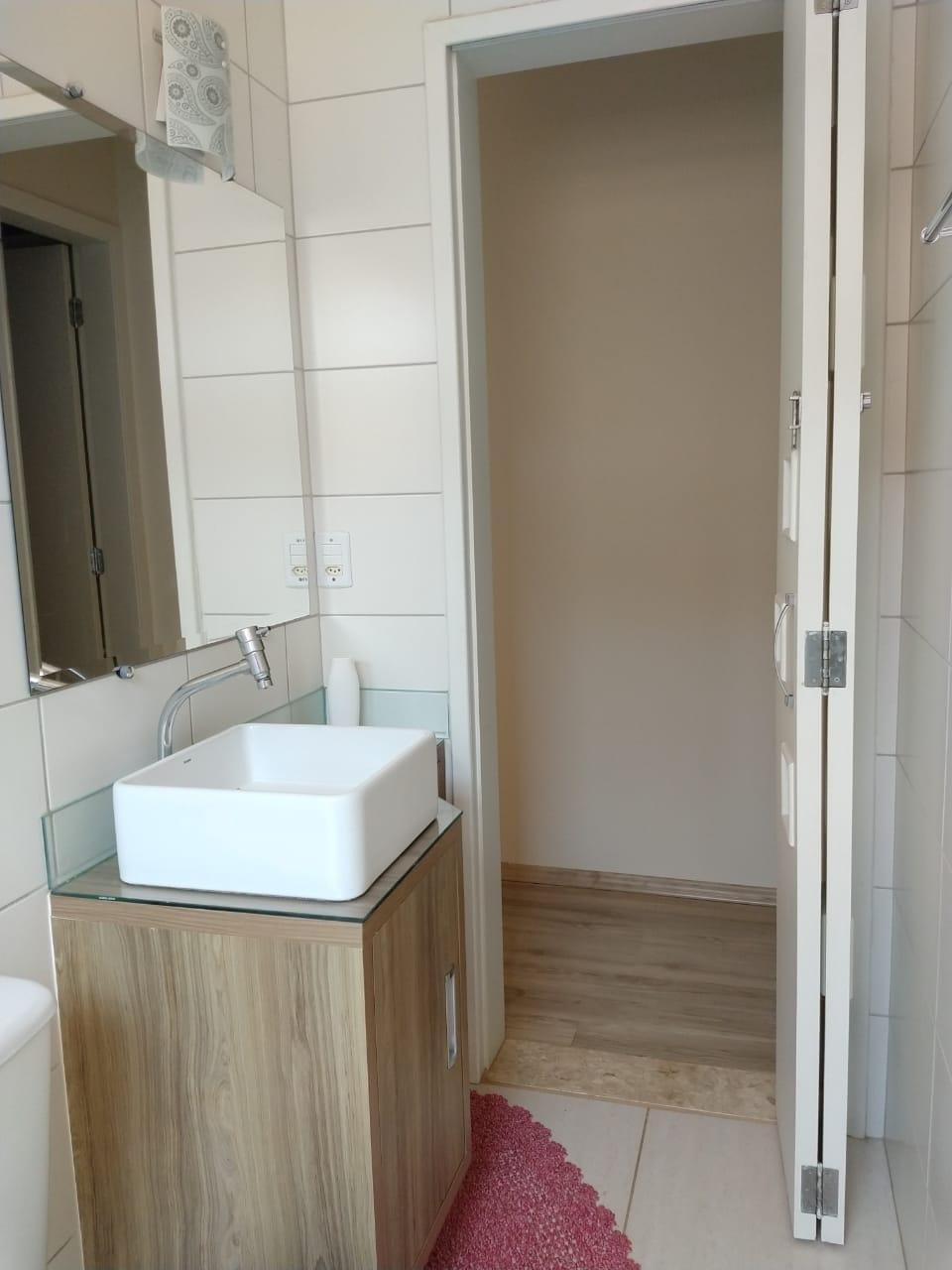 Sobrado em Condomínio Fechado em São Roque!