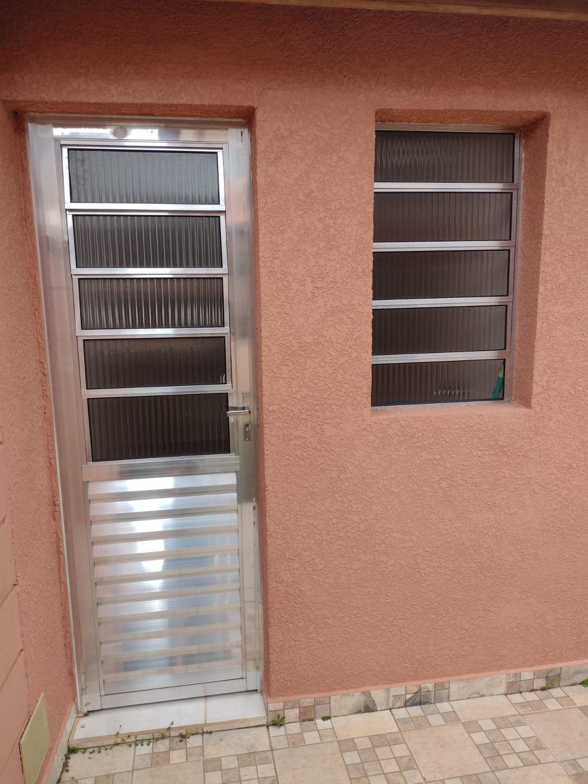 Sobrado em Condomínio Fechado em São Roque!