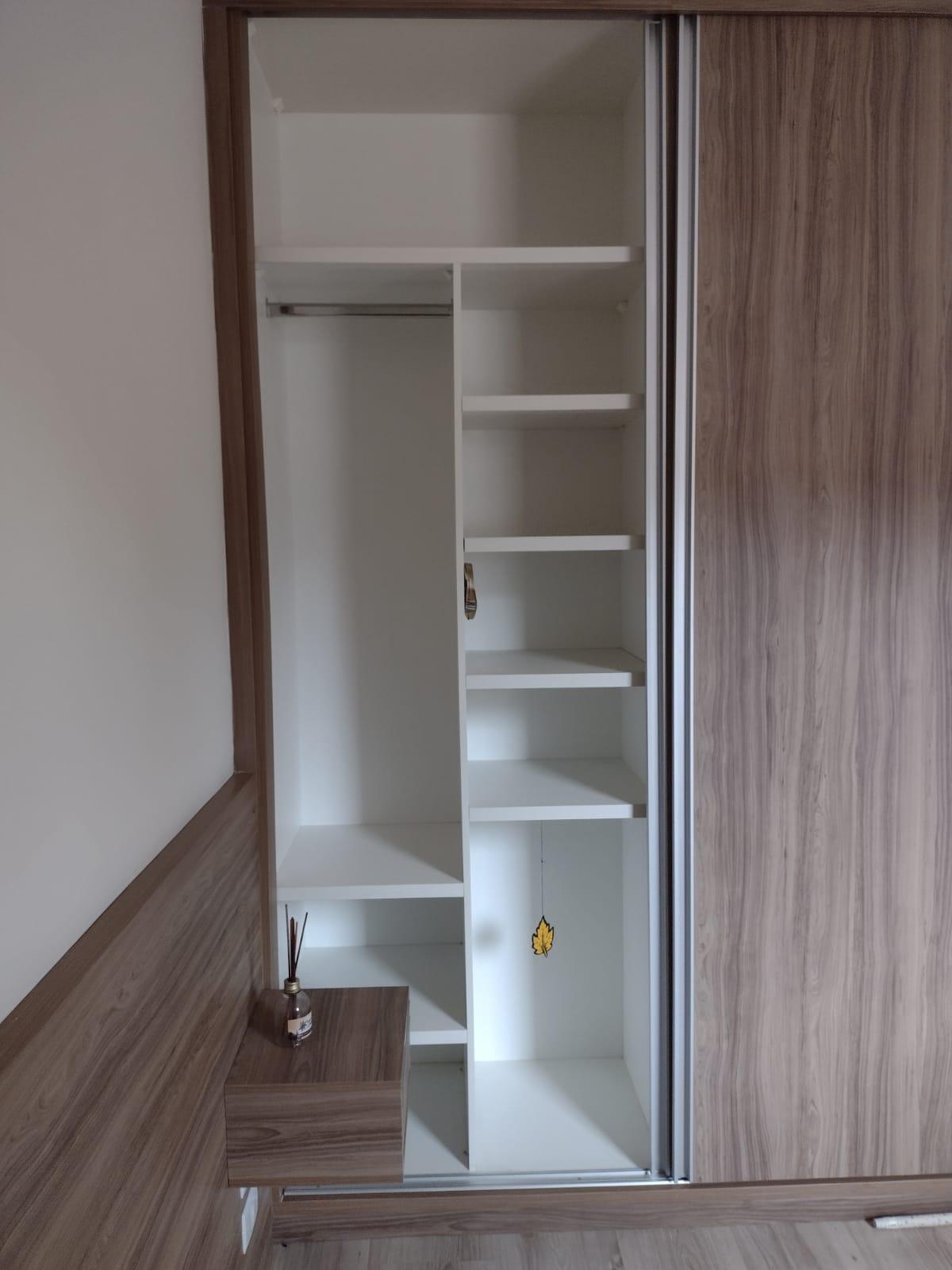 Sobrado em Condomínio Fechado em São Roque!