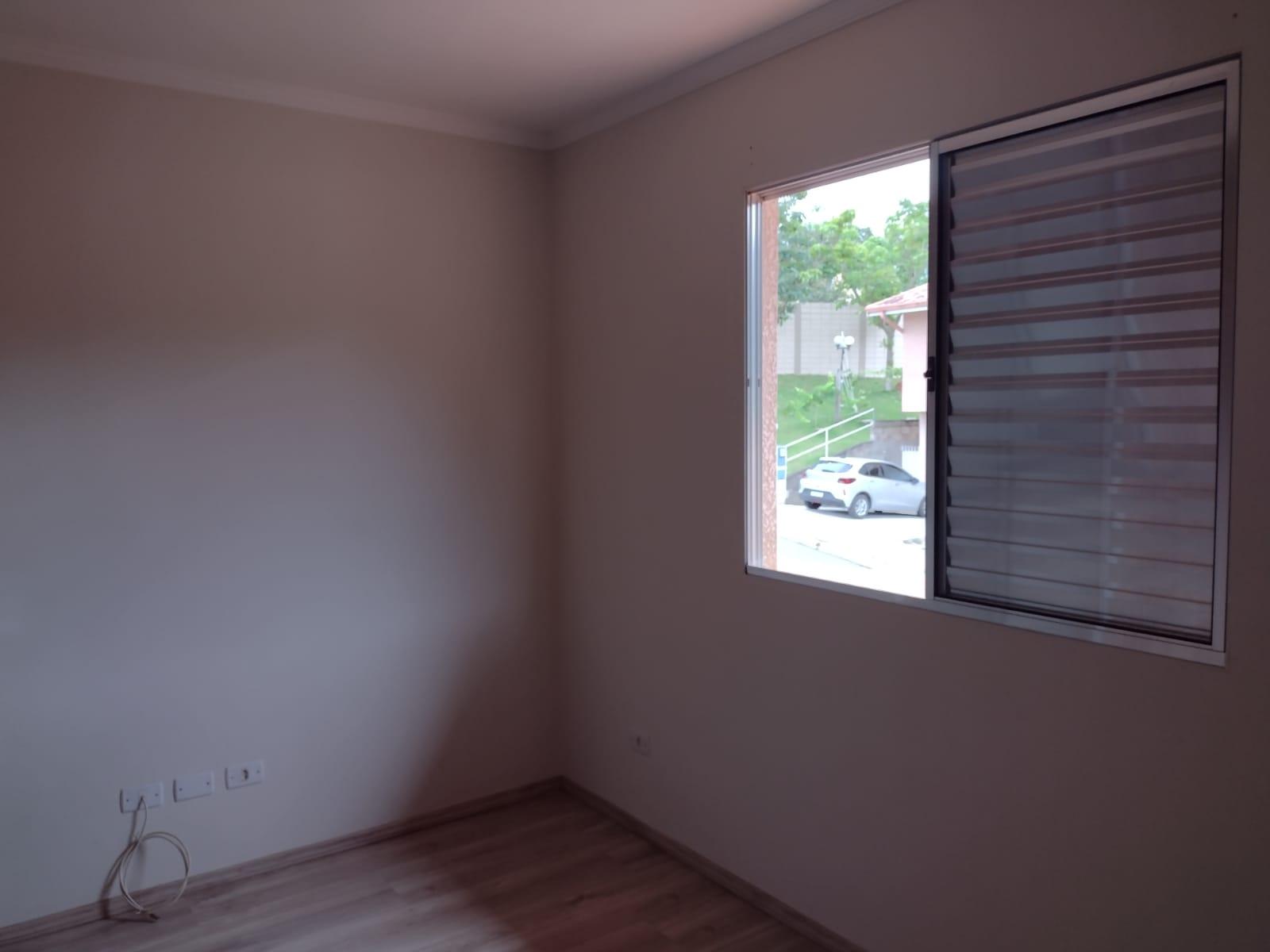 Sobrado em Condomínio Fechado em São Roque!