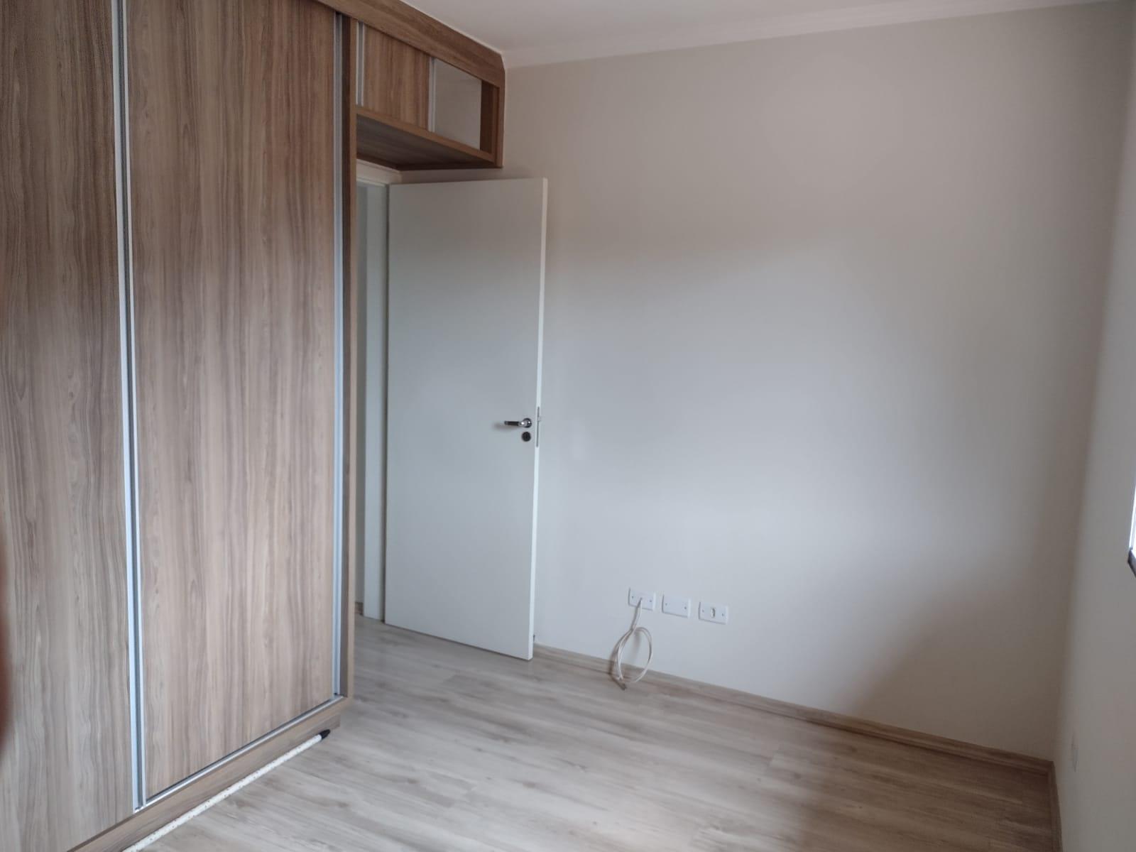 Sobrado em Condomínio Fechado em São Roque!