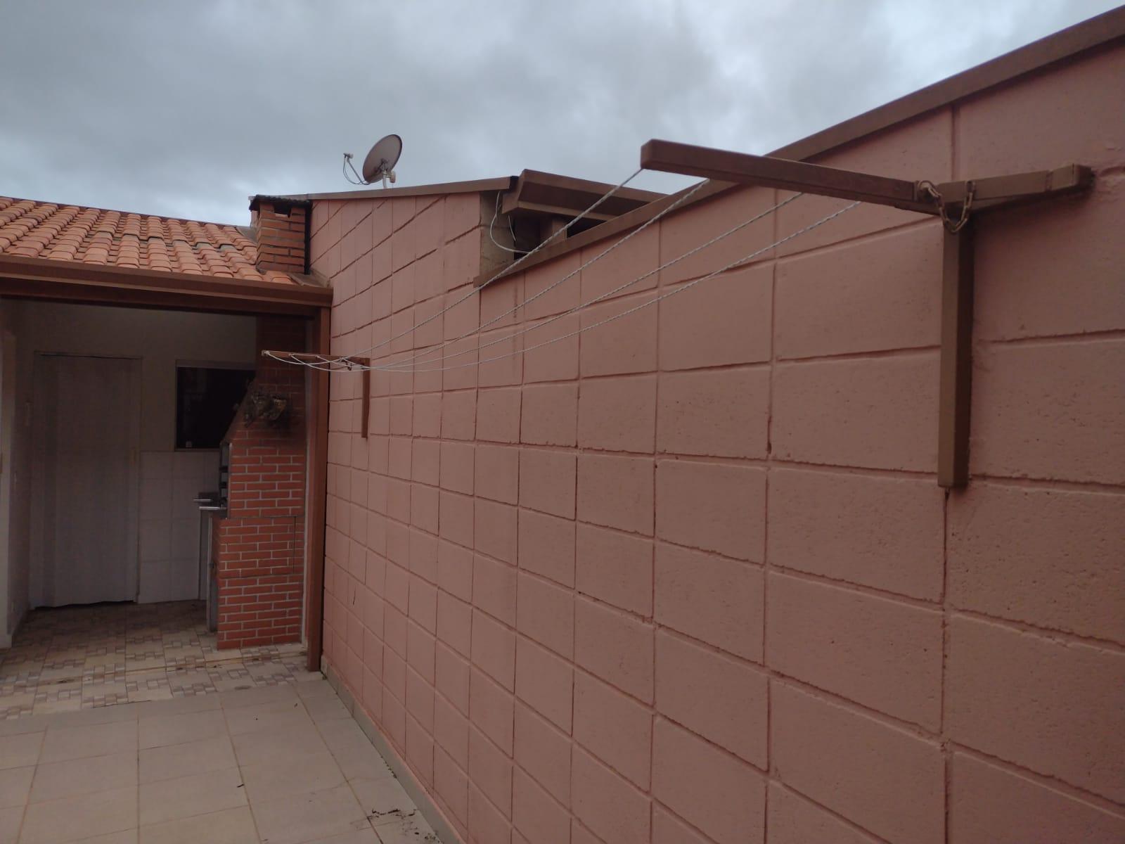 Sobrado em Condomínio Fechado em São Roque!