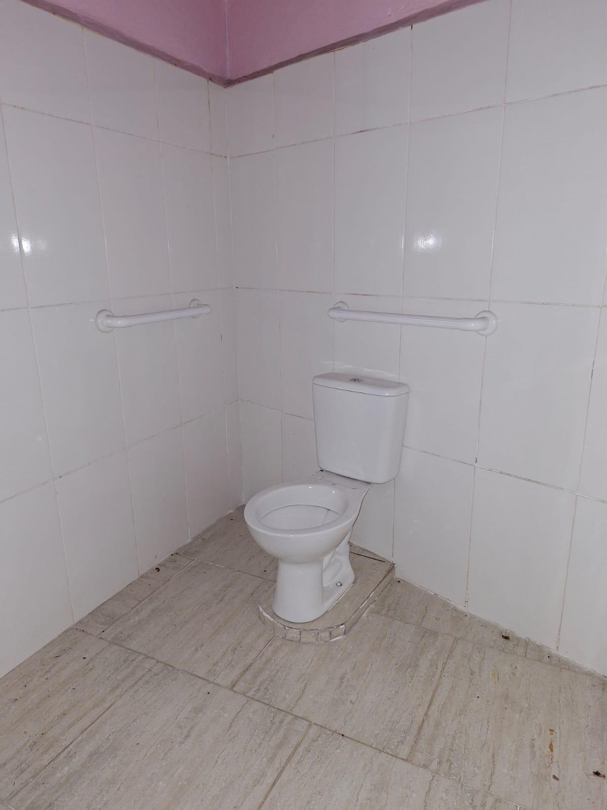 Sobrado Comercial no Centro de São Roque!