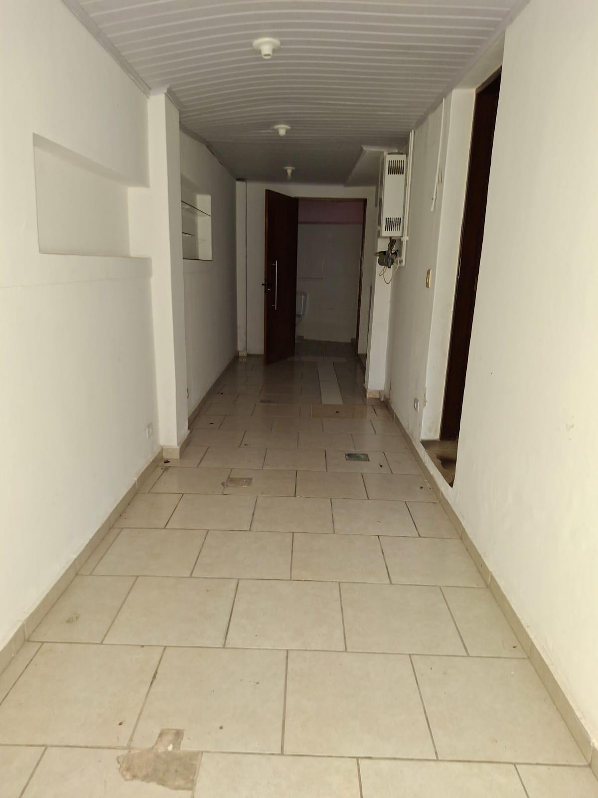 Sobrado Comercial no Centro de São Roque!