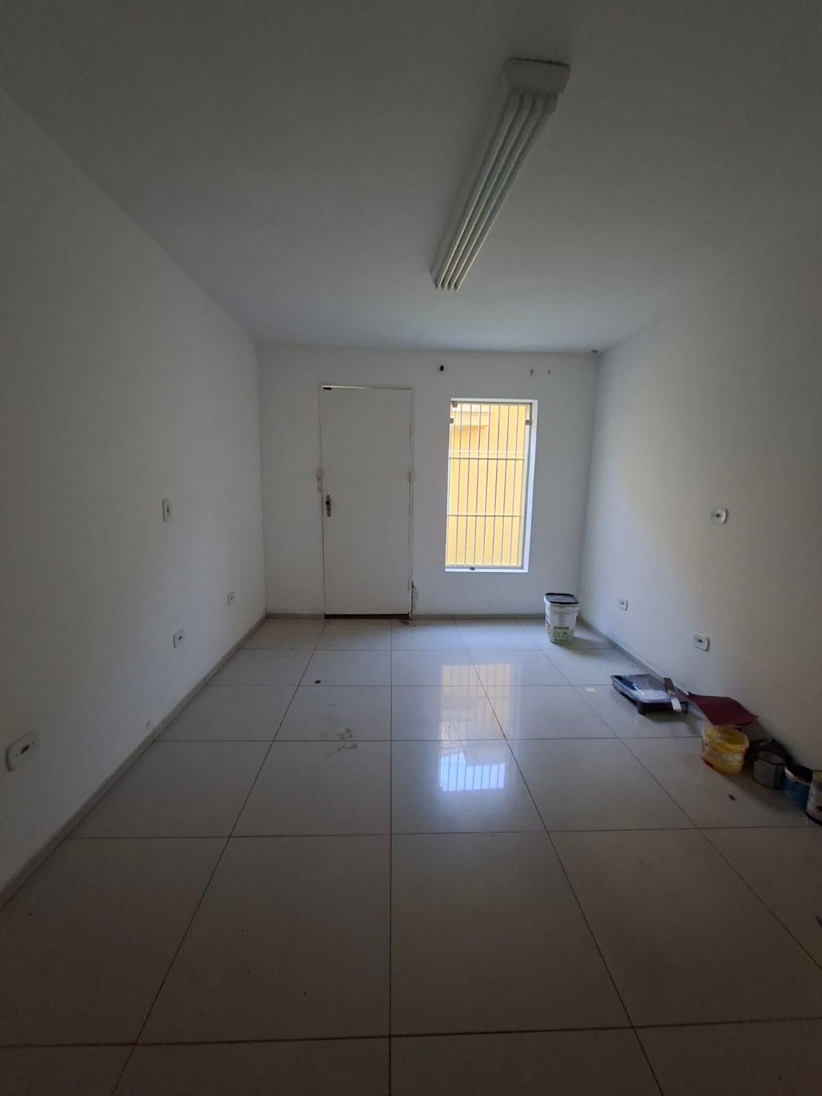 Sobrado Comercial no Centro de São Roque!