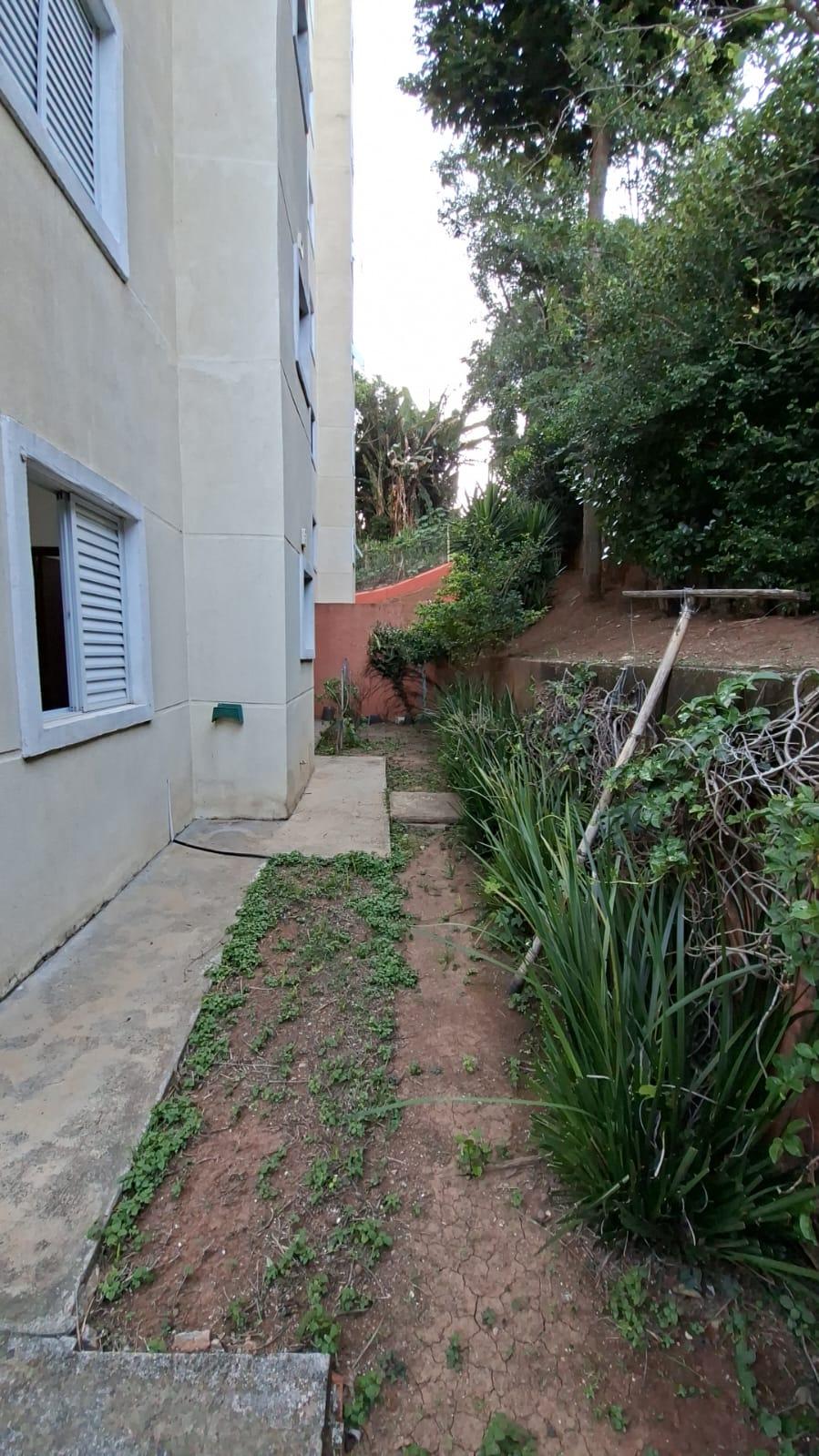 Apartamento com Quintal no Centro de São Roque!