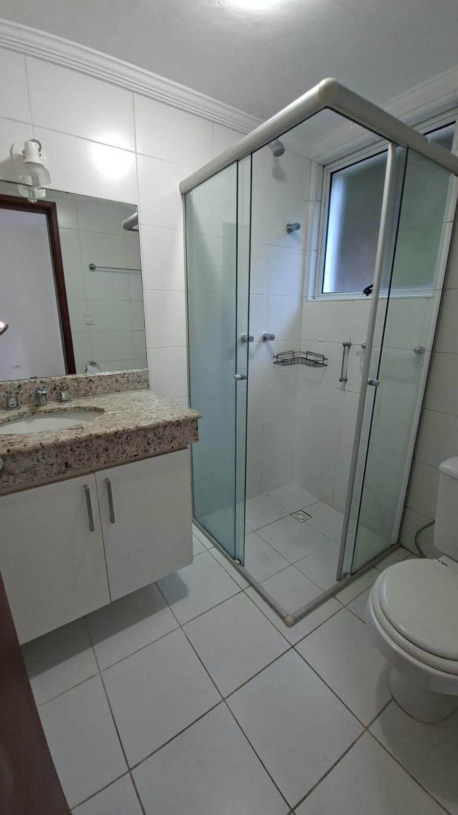 Apartamento com Quintal no Centro de São Roque!