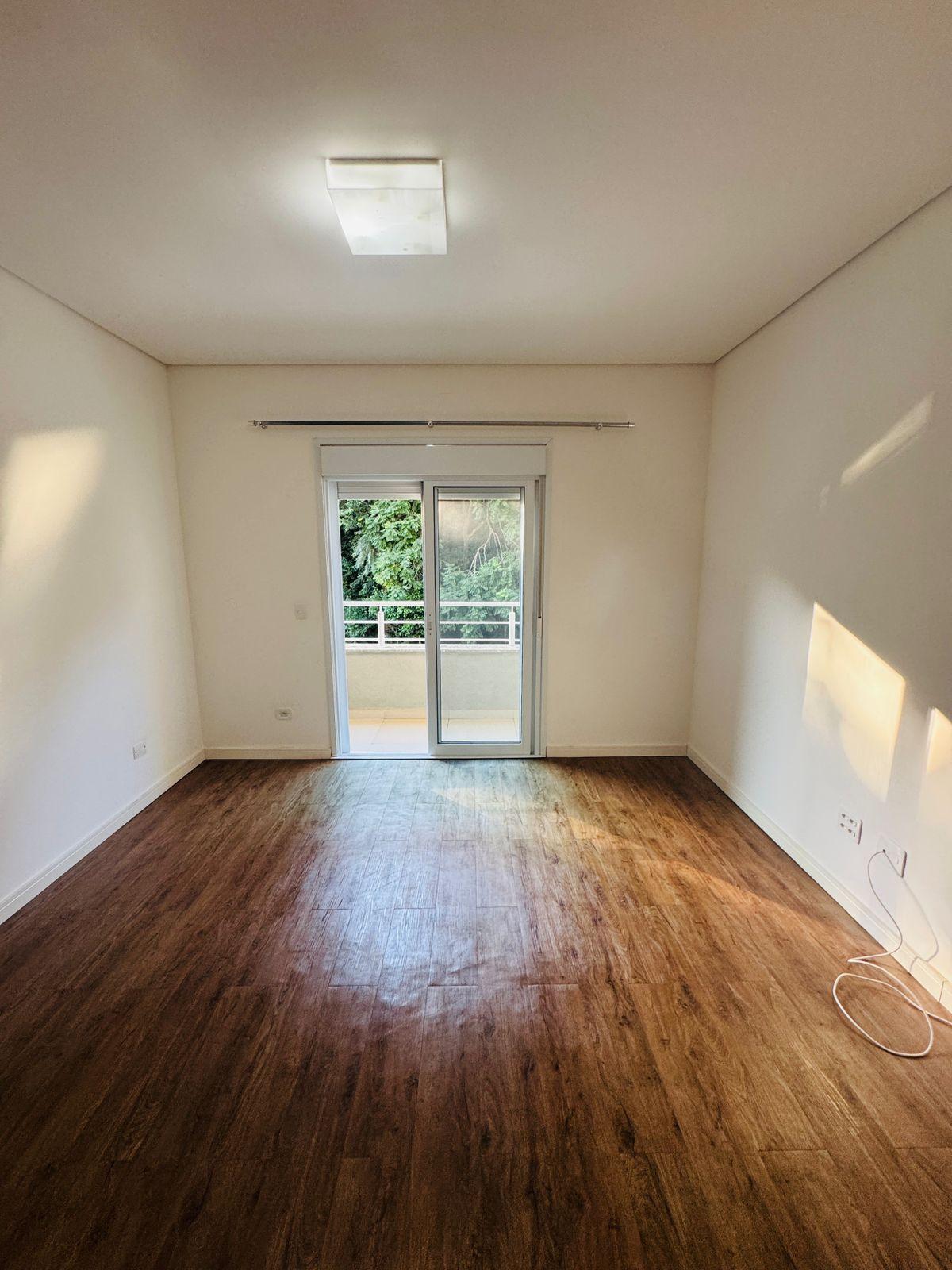 Sobrado em Condomínio Resort de São Roque!