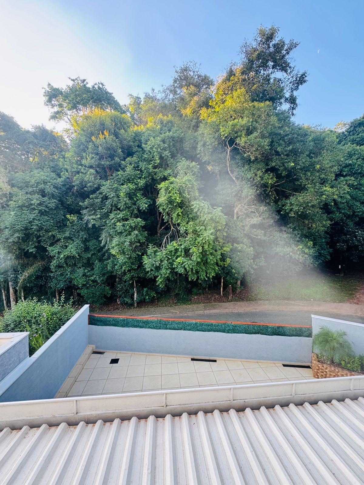 Sobrado em Condomínio Resort de São Roque!