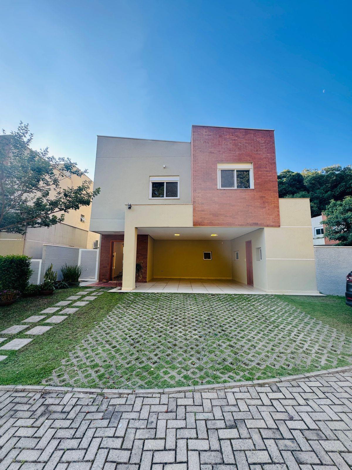 Sobrado em Condomínio Resort de São Roque!