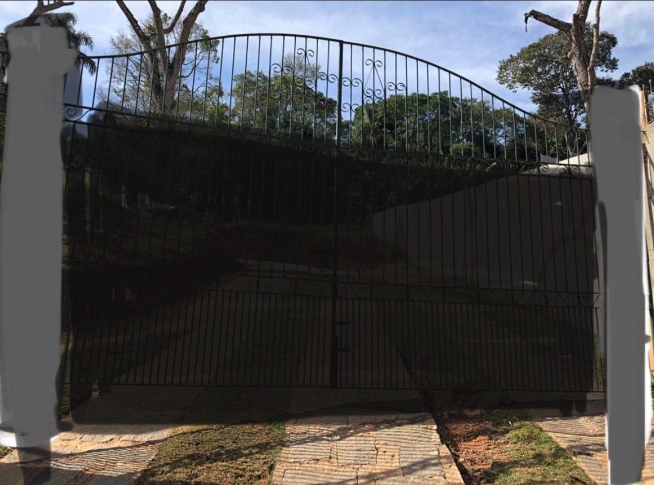  Terreno Roteiro do Vinho em Condomínio Fechado em São Roque!